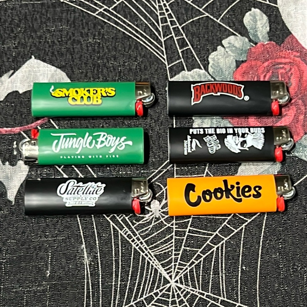 NEW 6 FULL SIZE BIC COLLECTIBLE 420 LIGHTERS COOKIES BACKWOODS SATELLITE SUPPLY
